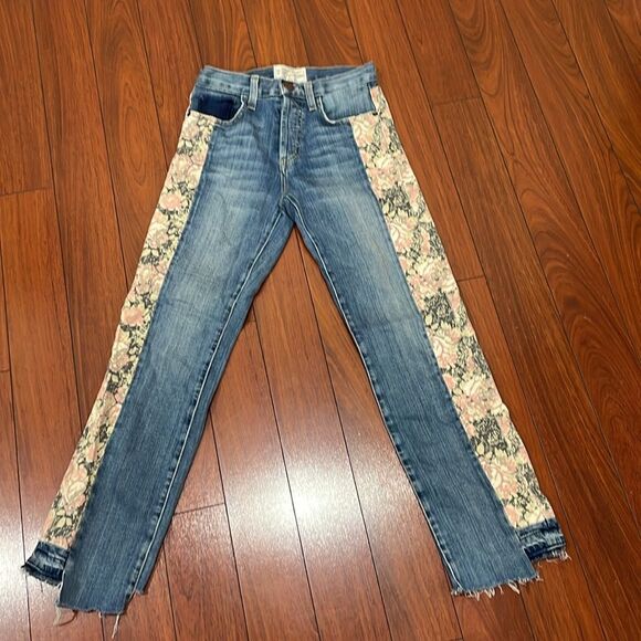 Current/Elliott The Uneven Seamed Original Straight First Love Mixed Floral jean - Picture 6 of 12